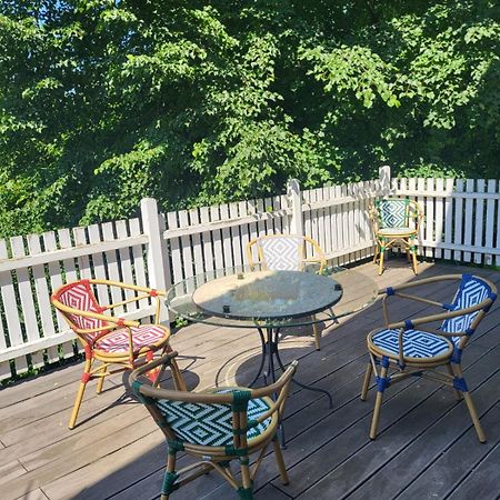 Villa Stilvolles Grosses Ferienhaus Mit Garten Mittelhof Exterior foto